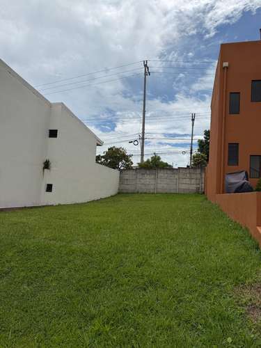 Vendo lote en San Francisco de Heredia, Condominio Terrafe. Uso de suelo para apartamentos o para una casa