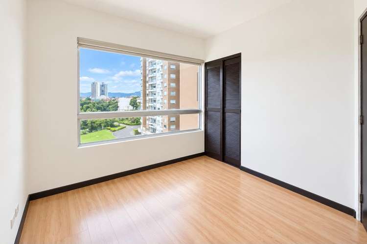 Lindo apartamento con vista en Condado del Parque - Imagen 2