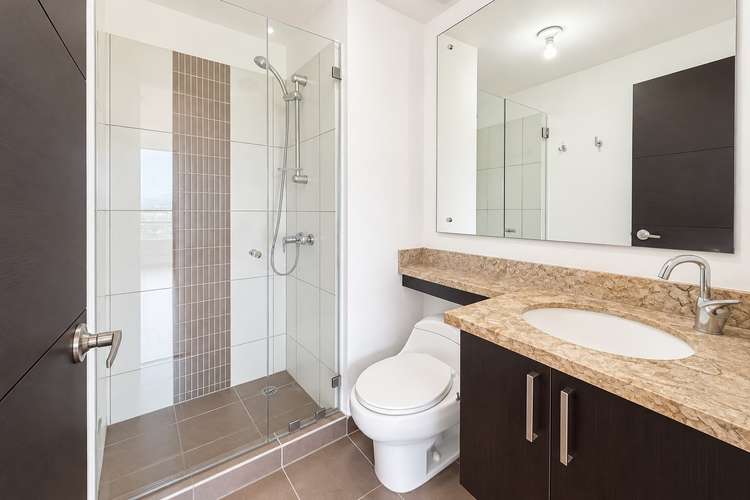Lindo apartamento con vista en Condado del Parque - Imagen 8