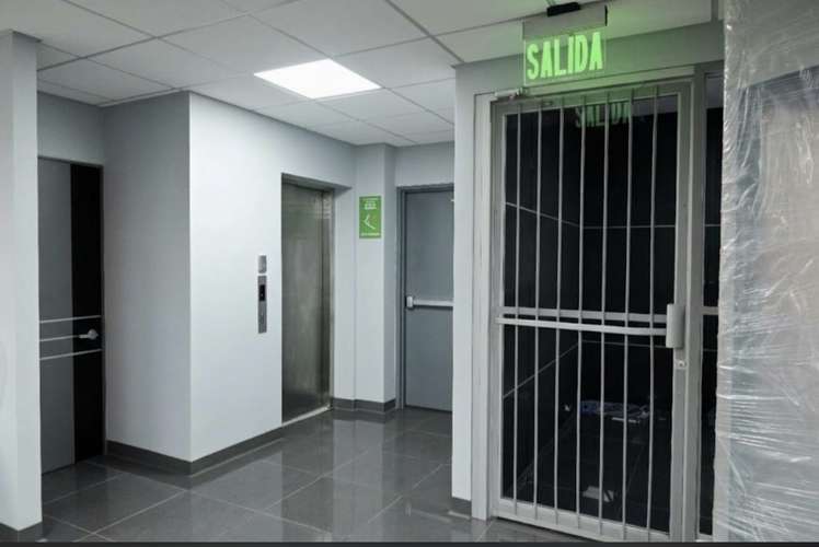 EDIFICIO OFICINAS O LOCAL COMERCIAL OUTLET, ETC 550m² - Imagen 9