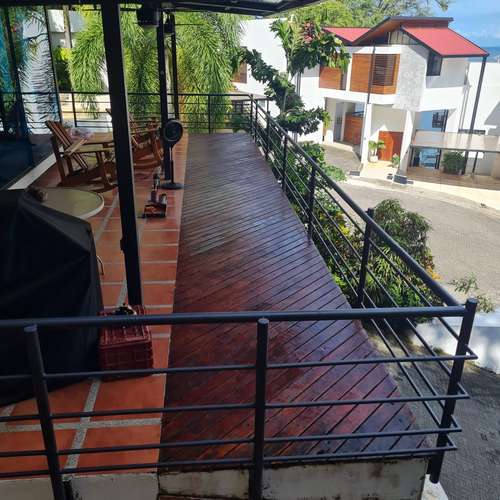 Casa venta en Punta Leona, Altos de Leona Mar, con vista al mar, hermosa terraza, recién remodela, totalmente amueblada - Imagen 2