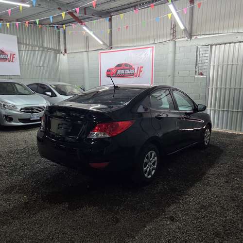HYUNDAI ACCENT 2015 AUTOMATICO MOTOR 1600 CC MODO ECO PAQUETE ELECTRICO