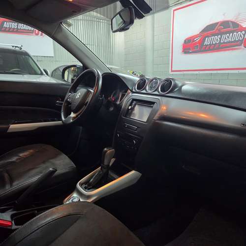 SUZUKI VITARA GLX Z 2017 AUTOMATICO 4X4 TECHO PANORAMICO ASIENTO DE CUERO - Imagen 5