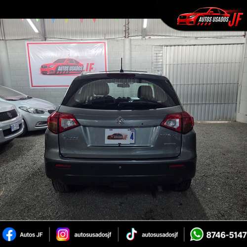 SUZUKI VITARA GLX Z 2017 AUTOMATICO 4X4 TECHO PANORAMICO ASIENTO DE CUERO - Imagen 4