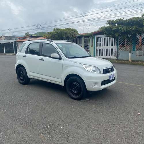 TOYOTA RUSH 2017 AUTOMATICO 4X4 MOTOR 1500 CC PAQUETE ELECTRICO - Imagen 7