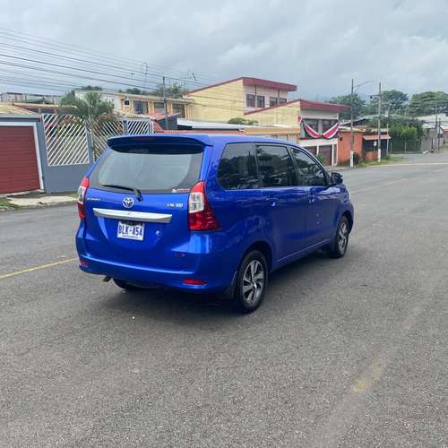 TOYOTA AVANZA 2017 AUTOMATICO MOTOR 1500 CC 7 PASAJEROS PAQUETE ELECTRICO - Imagen 9