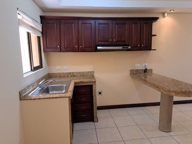 Apartamento de una habitación para alquilern en San Pablo de Heredia. - Imagen 4