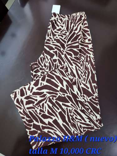 Palazzo  para dama (nuevo) marca H & M, talla M/L