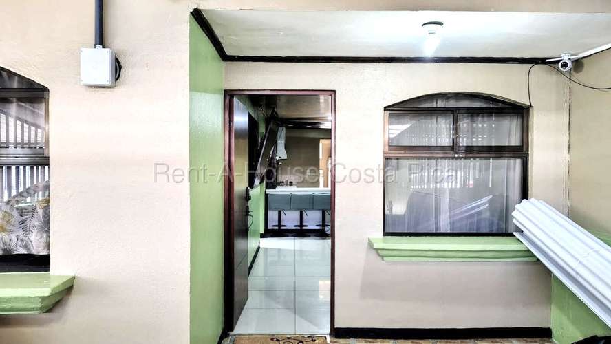 CASA EN VENTA EN MORAVIA, LA TRINIDAD | 3 HABITACIONES, TERRAZA Y ESPACIOS AMPLIOS. HABITACIÓN PRINCIPAL EN PRIMERA PLAN - Imagen 20