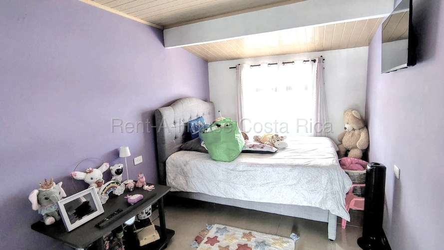 CASA EN VENTA EN MORAVIA, LA TRINIDAD | 3 HABITACIONES, TERRAZA Y ESPACIOS AMPLIOS. HABITACIÓN PRINCIPAL EN PRIMERA PLAN - Imagen 15