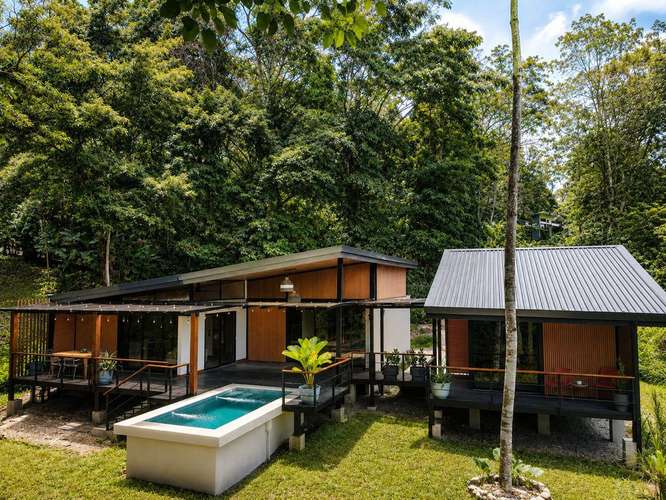 Descubra su propio refugio tropical privado en la costa caribeña de Costa Rica.