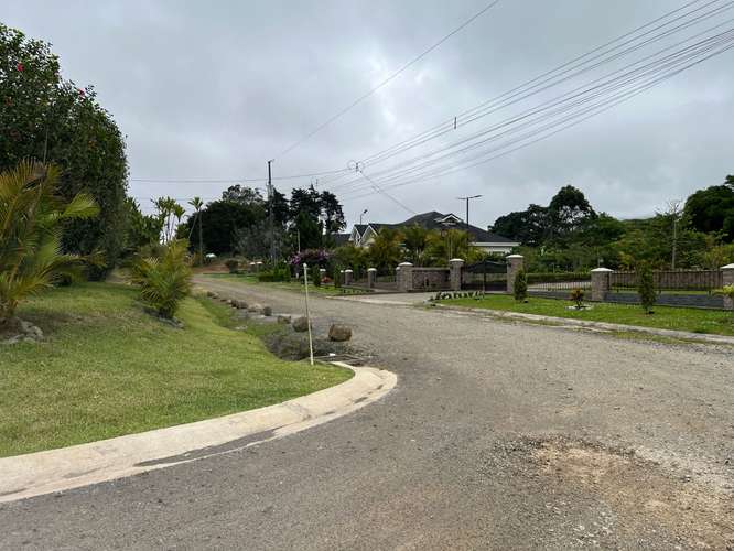 Venta de lote en Condominio Los Lagos, invierta en espacio, privacidad a su gusto  - Imagen 3