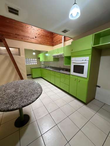 Se alquila casa con uso de suelo mixto en Curridabat  - Imagen 6