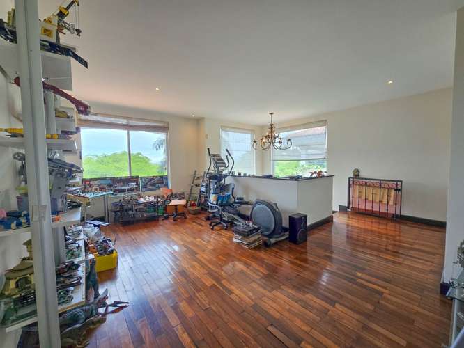 Lujosa Casa con Piscina Privada y Vista en Exclusivo Condominio en Guachipelín Escazú - Imagen 12