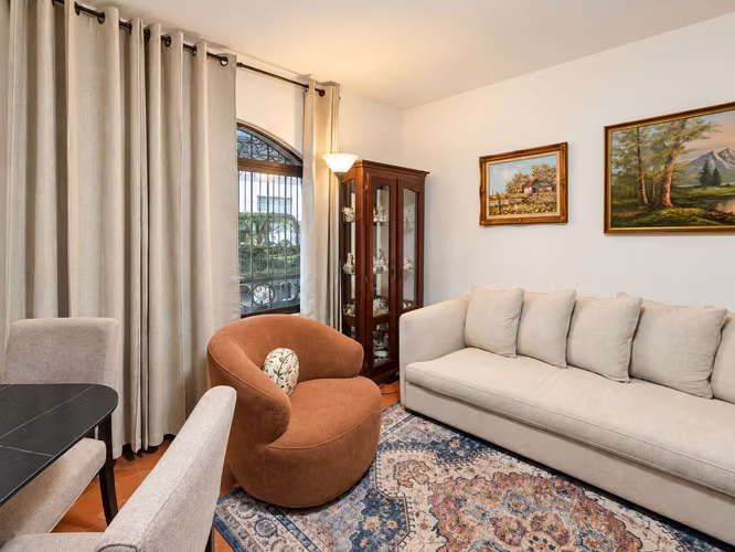 APARTAMENTO EN PLANTA BAJA EN ROHRMOSER