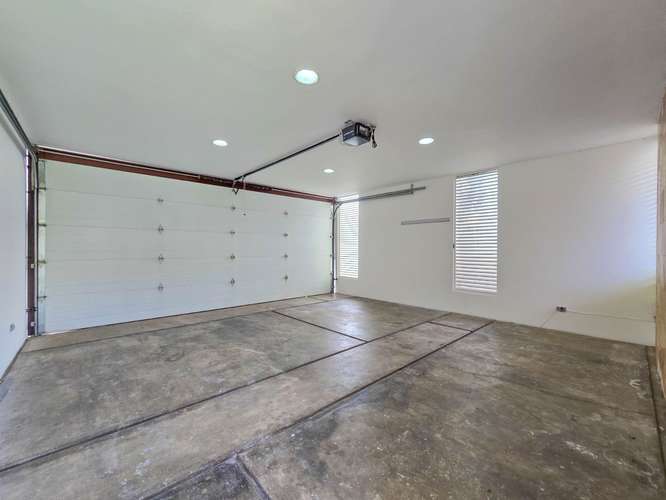 VALLE DEL SOL LINDORA SANTA ANA! CASA CONTEMPORANEA CON PISCINA PRIVADA - Imagen 12
