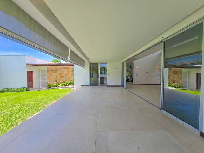 VALLE DEL SOL LINDORA SANTA ANA! CASA CONTEMPORANEA CON PISCINA PRIVADA - Imagen 4
