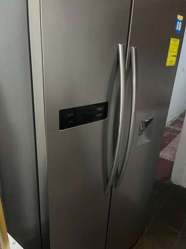 Refrigeradora side by side