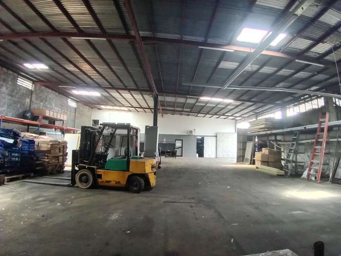 BODEGAS EN ALAJUELA EN ALQUILER - Imagen 5
