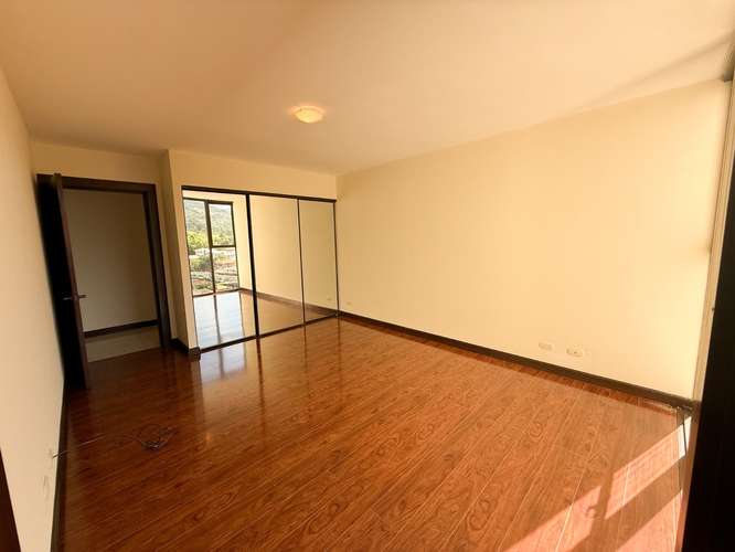 Apartamento en Venta en Bello Horizonte | 300 m² | Vistas Panorámicas - Imagen 4