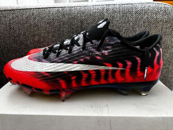 Se venden Nike Mercurial Superfly Scorpion Pack Mundial 2026 - Imagen 2