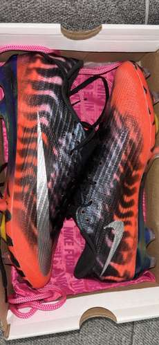 Se venden Nike Mercurial Superfly Scorpion Pack Mundial 2026 - Imagen 1