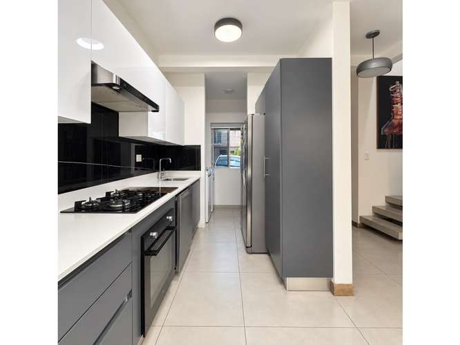 Town House en Venta Ciudad Colón - Imagen 11