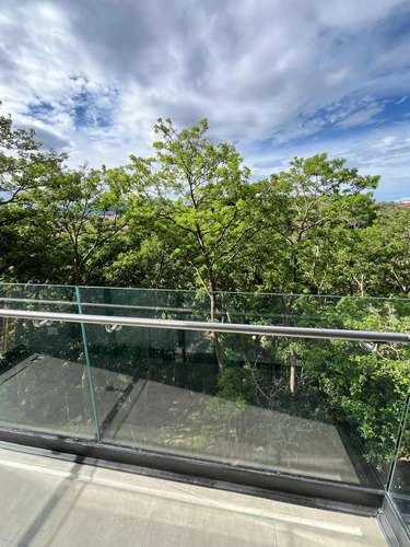 La Mejor Opción de 3 habitaciones con Estilo Moderno y Con Vistas al Bosque. - Imagen 12