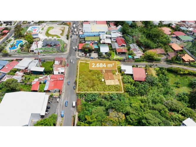 Lote en veta en Escazu, S. Antonio, esquinero 2.684 m² 2.5PCU