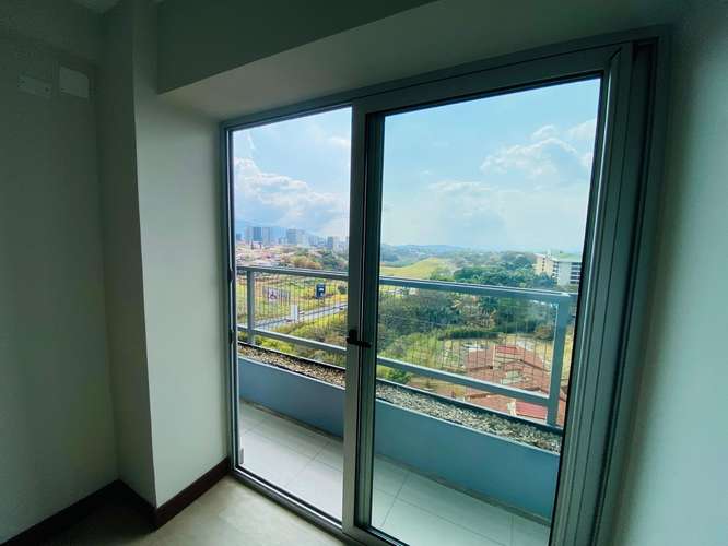 Apartamento 1 habitación en alquiler, Azenza Towers, La Uruca – $950/mes