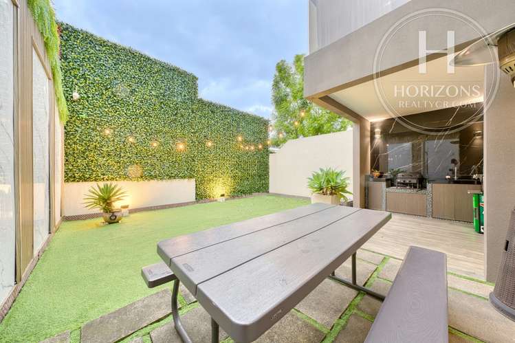 Casa en Venta en Condominio La Estefana en Sabanilla 3 Habitaciones más Mezzanine y Vista a Áreas Verdes nja1408dm - Imagen 14