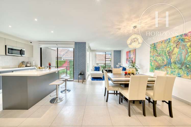 Casa en Venta en Condominio La Estefana en Sabanilla 3 Habitaciones más Mezzanine y Vista a Áreas Verdes nja1408dm - Imagen 4
