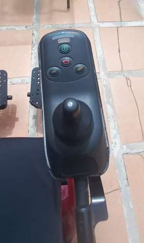 Silla de rueda eléctrica