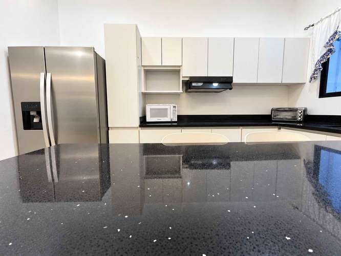 Venta de casa de un nivel en Condominio Arenas, Herradura, Garabito - Imagen 2