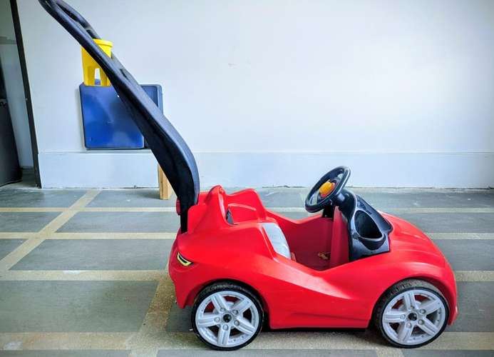 Step2 Whisper Ride Cruiser - Coche de empuje para niños