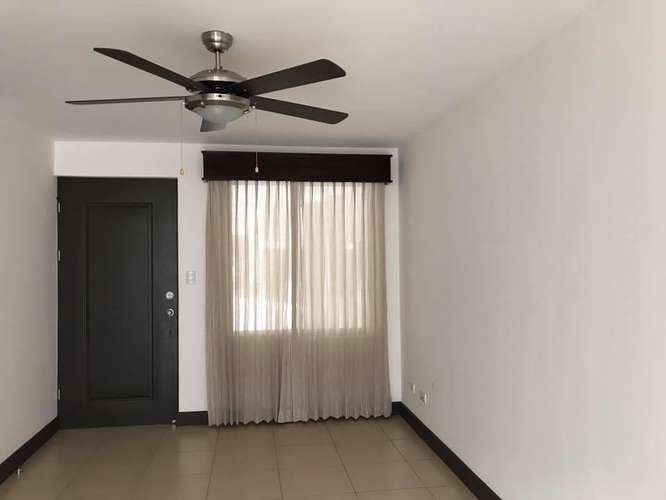 Casa en alquiler condominio Alta Vista Colon