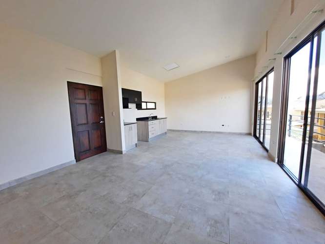 ALQUILER APARTAMENTO EN CARTAGO CARRETERA A PARAISO SEGUNDO PISO - Imagen 2