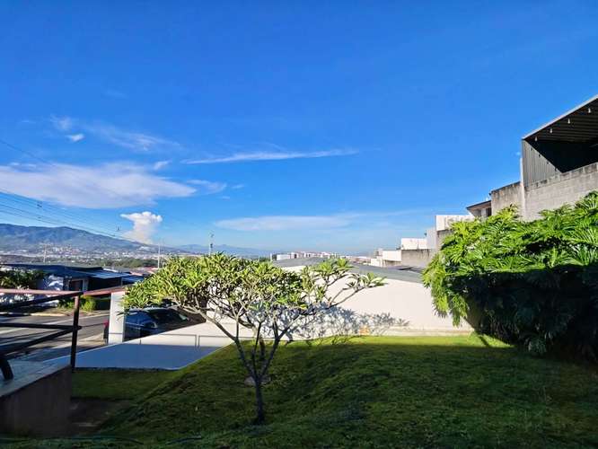 ¡ALQUILA EN HEREDIA PARKS! CASA CON A/C, PATIO Y 2 PARQUEOS TECHADOS  - Imagen 12