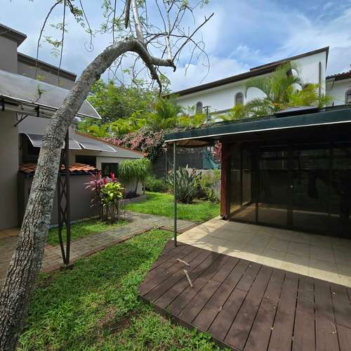 VENDO CASA EN HACIENDA LOS REYES-ALAJUELA. - Imagen 12