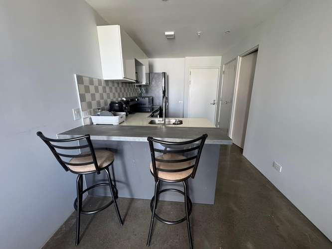 Apartamento con línea blanca en torre de Rohrmoser  - Imagen 2