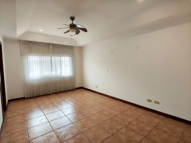 Se alquila CASA en POZOS DE SANTA ANA - Imagen 8