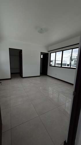 ALQUILER DE CASA EN TRES RIOS DE CARTAGO - Imagen 3