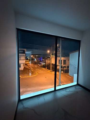 ALQUILER APARTAMENTO EN HEREDIA SAN FRANCISCO, SEGUNDO PISO - Imagen 10