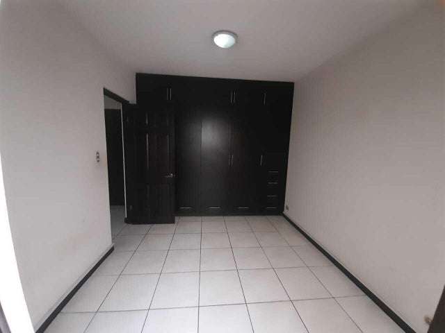 Venta de Casa INDEPENDIENTE en Santa Ana-Pozos.  - Imagen 4
