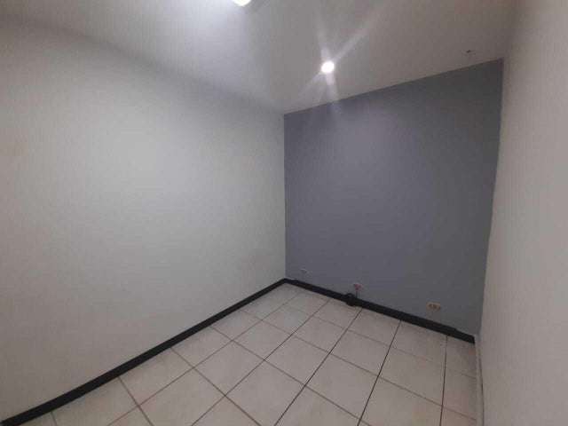 Venta de Casa INDEPENDIENTE en Santa Ana-Pozos.  - Imagen 3