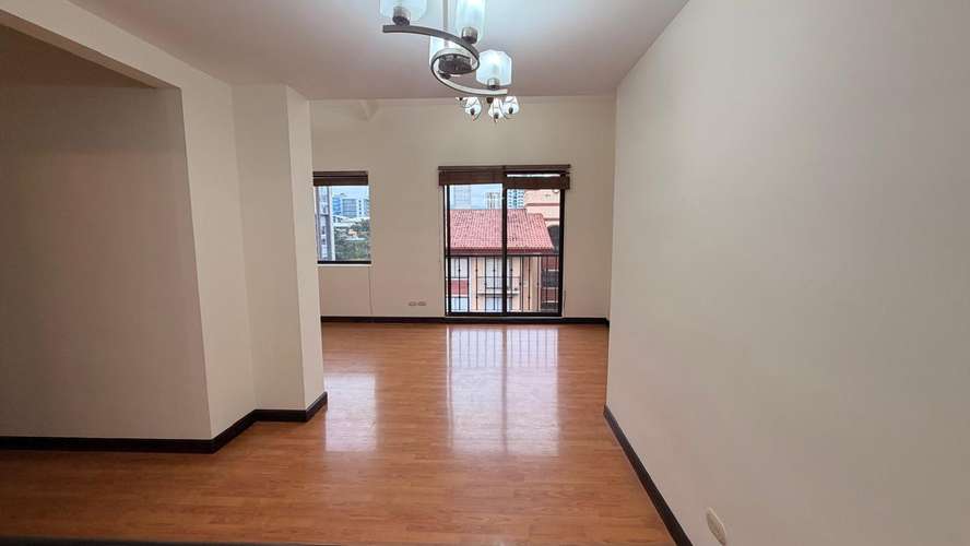 SE ALQUILA PENTHOUSE EN LA URUCA, SAN JOSÉ CON LÍNEA BLANCA - Imagen 3