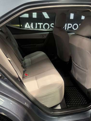 TOYOTA COROLLA LE 2016 GRIS AUTOMÁTICO - Imagen 8