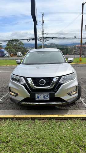 Nissan XTrail 24.000 km 2021
