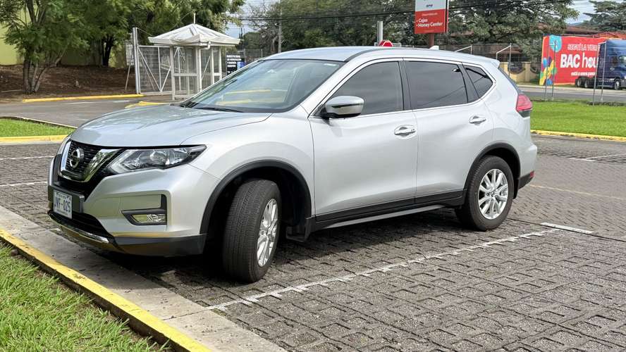 Nissan XTrail 24.000 km 2021