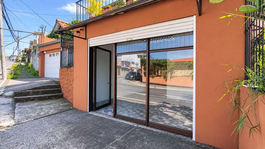 VENTA DE PROPIEDAD RESIDENCIAL Y COMERCIAL EN SAN RAFAEL DE HEREDIA - Imagen 19
